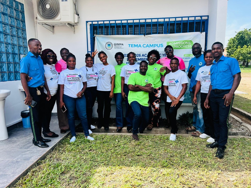 Group photograph outside the campus